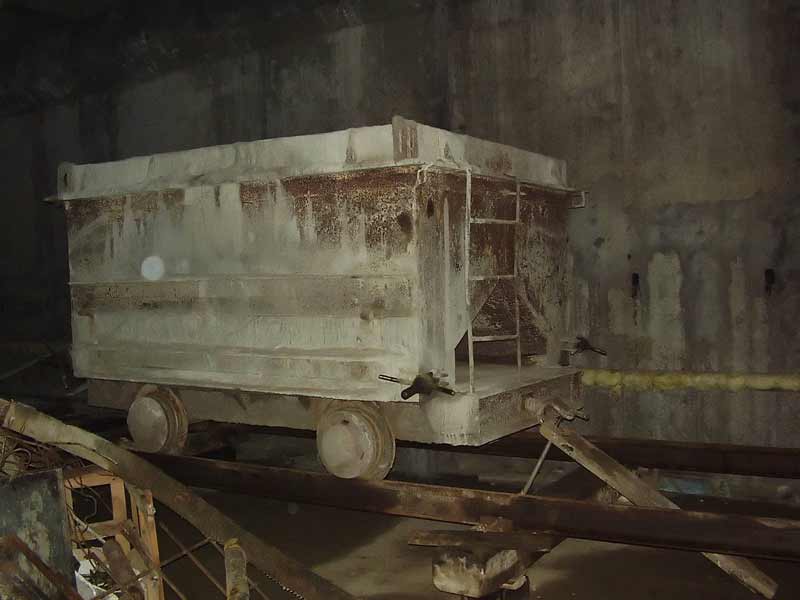 11 ноября на частной шахте «Рапто» в Луганской области пострадали 4 горняка из-за обрыва вагонетки