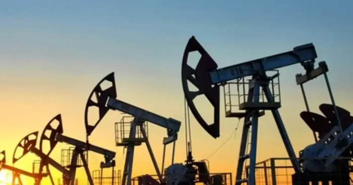 Нефть дорожает на фоне снижения риска дефолта США