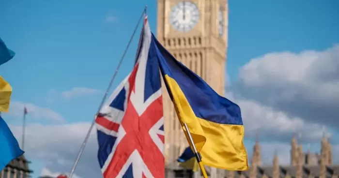 Важное изменение для украинских беженцев в Великобритании новые сроки визовых разрешений продлили до 2026