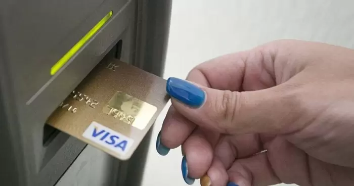 НБУ Граждане Украины за рубежом ежедневно расходуют по 35 миллионов с банковских карт
