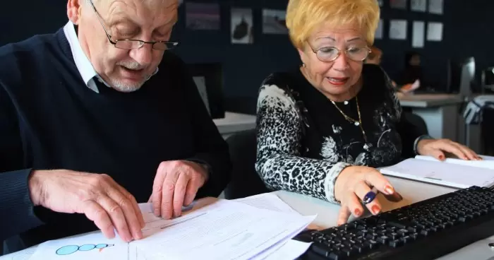 В июне пенсионеров ждет повышение задним числом  добавят от 100 до 1200 гривен