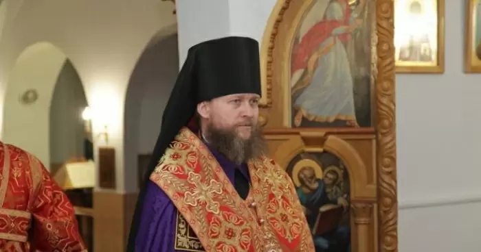 Епископ Ровеньковский и Свердловский посетил шахту quotМолодогвардейскаяquot