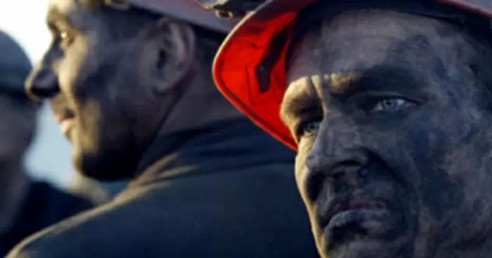 Канадская компания East Coal сократит 400 горняков из-за кризиса 