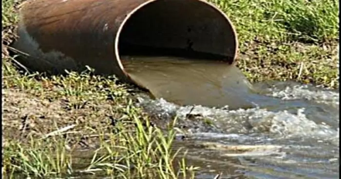 Экологи оштрафовали шахту Лисичанскугля за несанкционированный сброс сточных вод