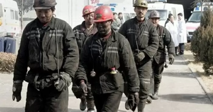 Десяти китайским горнякам не суждено выбраться из заваленной шахты