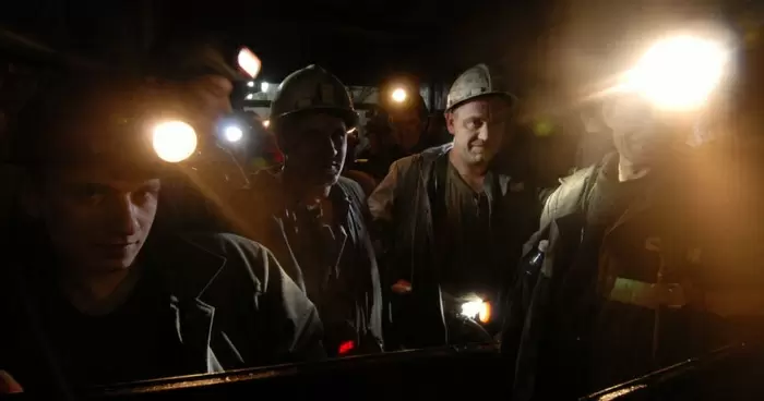 В Донецкой области на шахте Советская найдено тело одного горняка поиски второго продолжаются