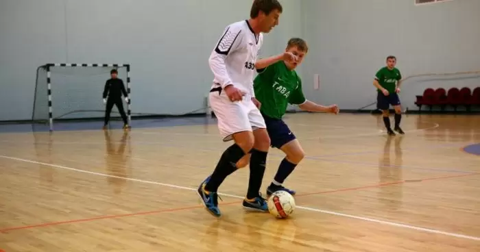 Команда из Горловки пробилась в полуфинал Кубка по мини-футболу среди ветеранов-угольщиков