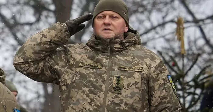 Залужному присвоили звание Героя Украины