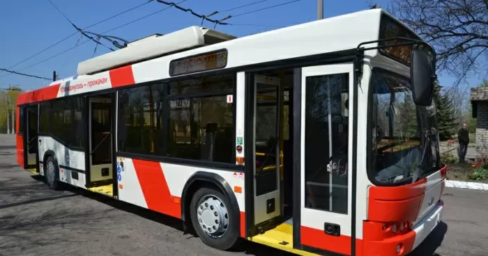 В Краснодоне появился еще один новый троллейбус