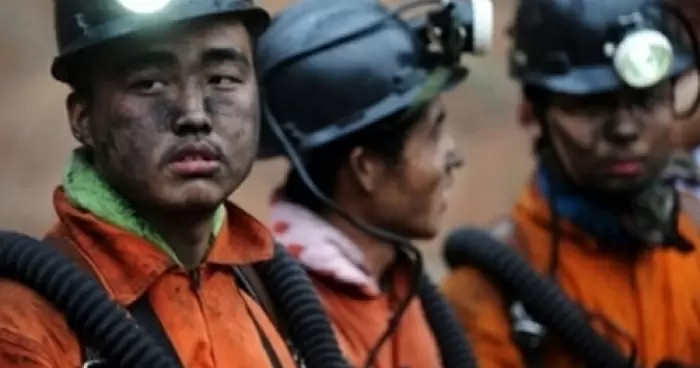 Авария на шахте в КНР 13 погибших 66 пропавших без вести