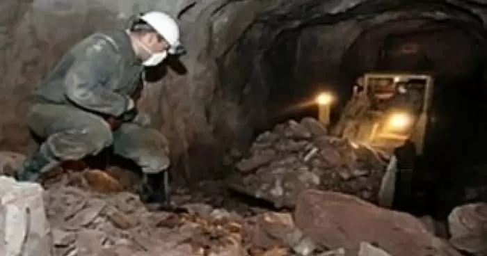В криворожской шахте на глубине 965 метров произошел пожар 