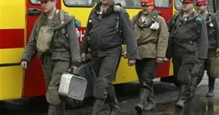 Авария на шахте Свято-Покровская 4 горняка погибли 13 госпитализированы