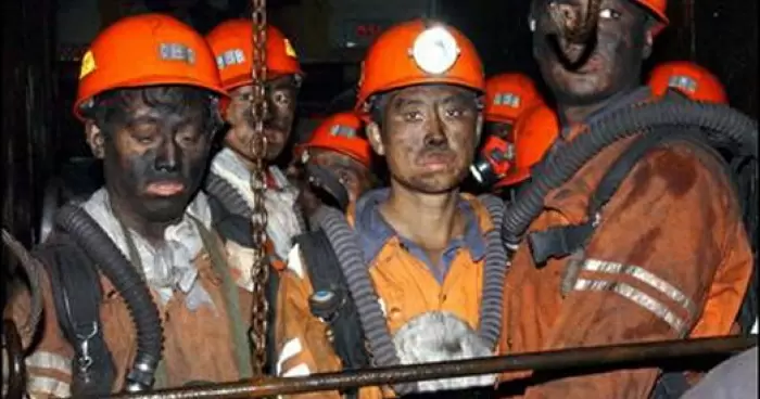 На китайской угольной шахте в результате отравления газом погибли 7 горняков
