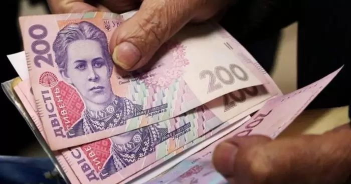 Как получить ежемесячные доплаты до тысячи гривен для пенсионеров