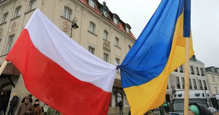Изменения в законе о помощи украинским беженцам в Польше что изменилось