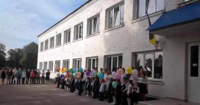 В Украине началась процедура закрытия сельских школ