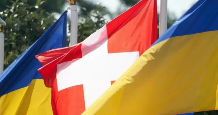 Швейцария собирается облегчить процесс трудоустройства для украинских беженцев