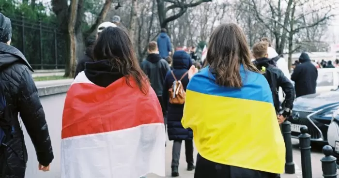 В Польше рассматривается отмена финансовой поддержки для украинских беженцев