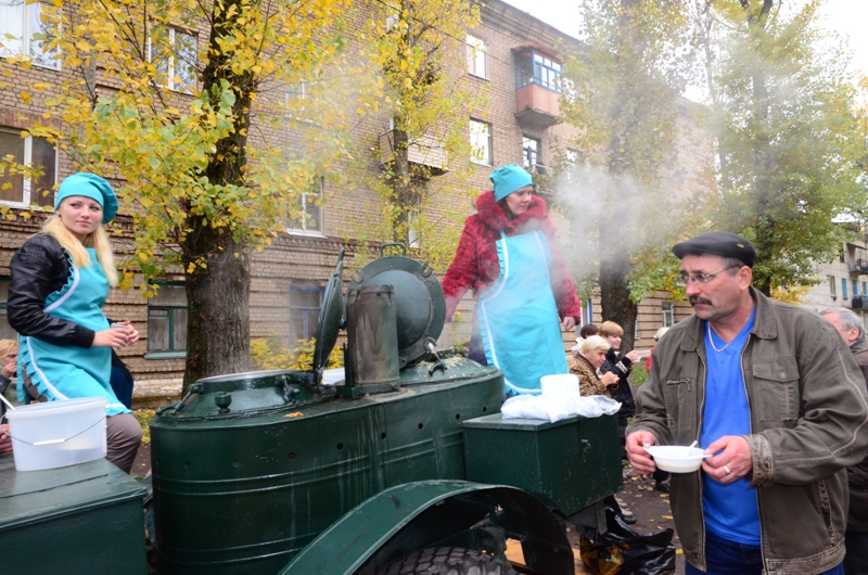 «Краснодонуголь» провел акцию «Зеленый город» (фото)